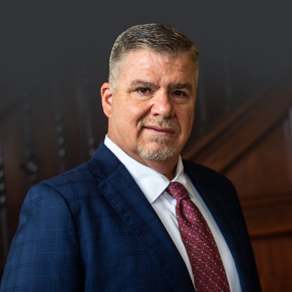 JOHN HUNSUCKER Photo